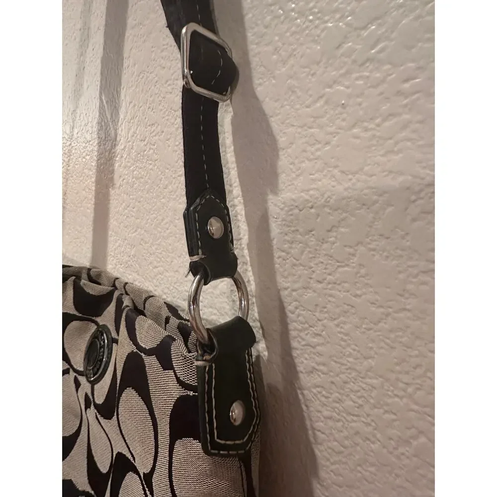 Coach Signature Stripe File Crossbody Zip Shoulder Bag F19220 Black Vintage Y2K